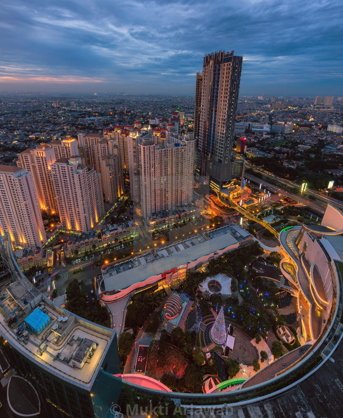 Jakarta: Central Park Mall Complex I - License, download or print for £
